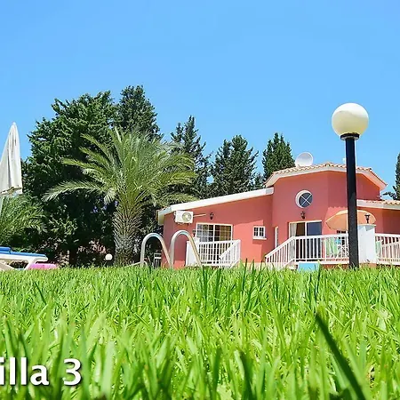 Bungalow In Coral Bay With Sea Views Пафос